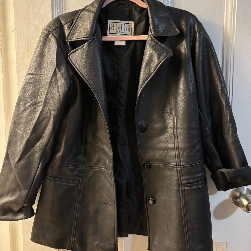 leather jacket - Picture 1 of 1